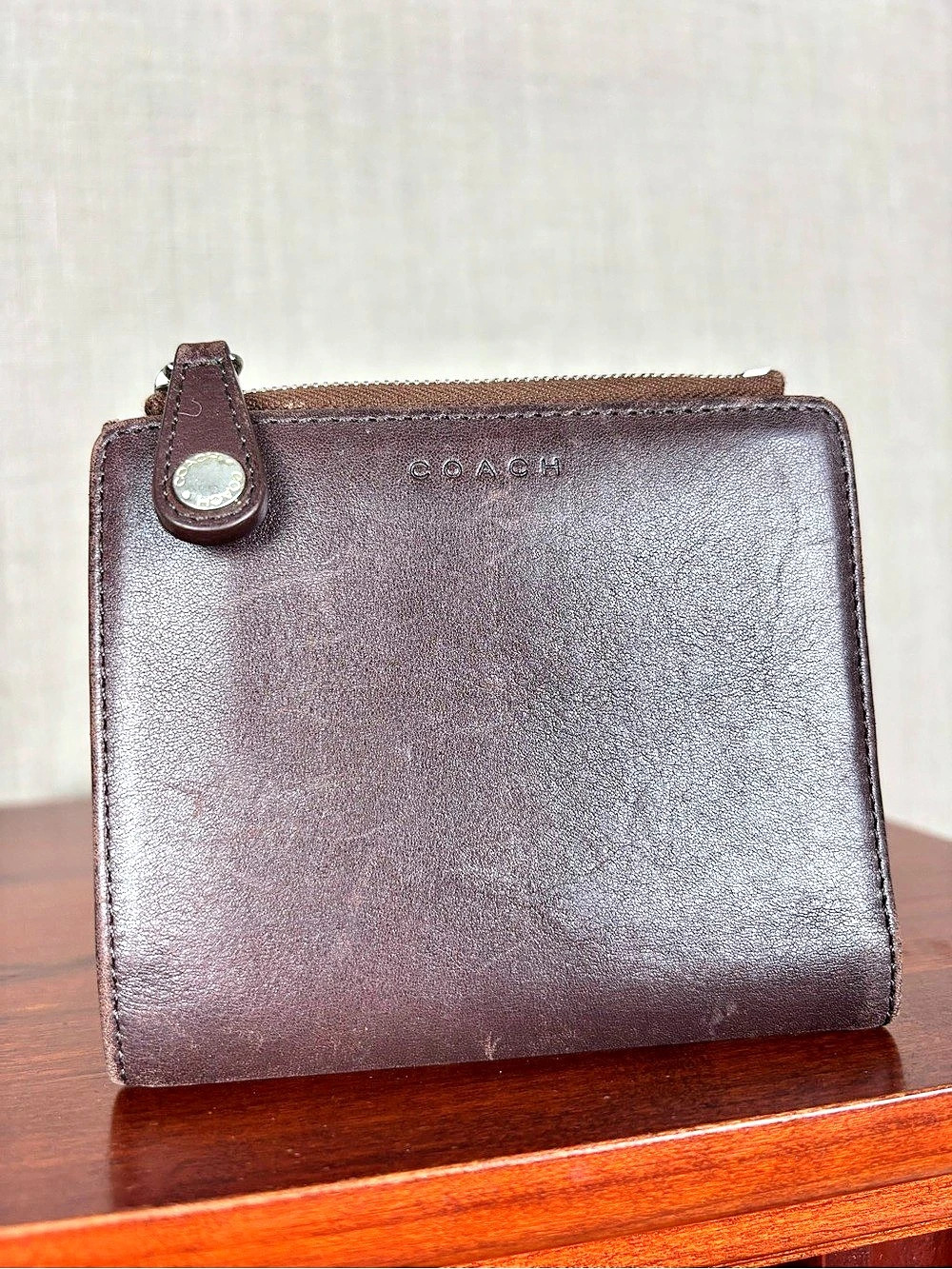 Coach Small Corner Zip Wallet In Loved Leather Brown